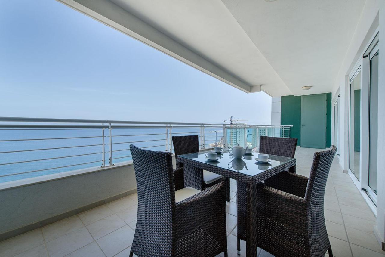 Seafront Luxury Apartment With Pool Sliema Eksteriør billede