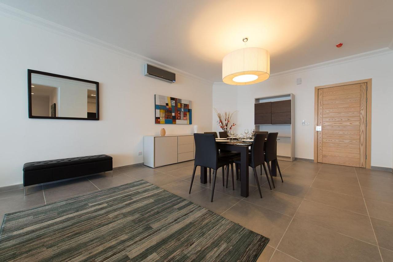 Seafront Luxury Apartment With Pool Sliema Eksteriør billede