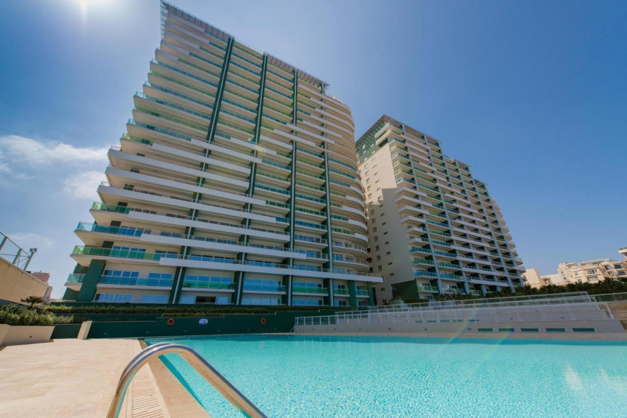Seafront Luxury Apartment With Pool Sliema Eksteriør billede