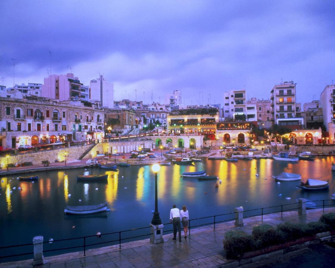 Seafront Luxury Apartment With Pool Sliema Eksteriør billede
