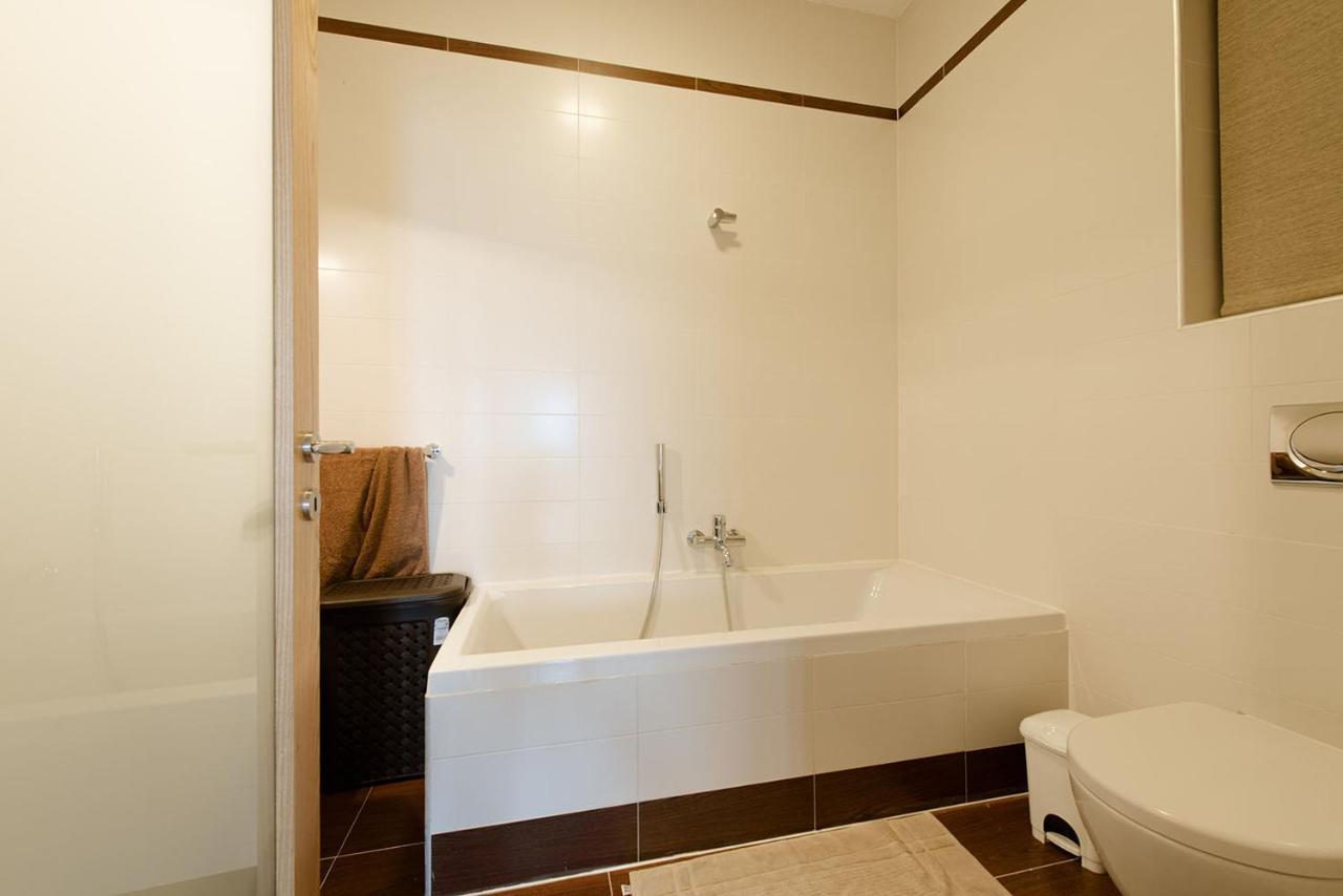 Seafront Luxury Apartment With Pool Sliema Eksteriør billede